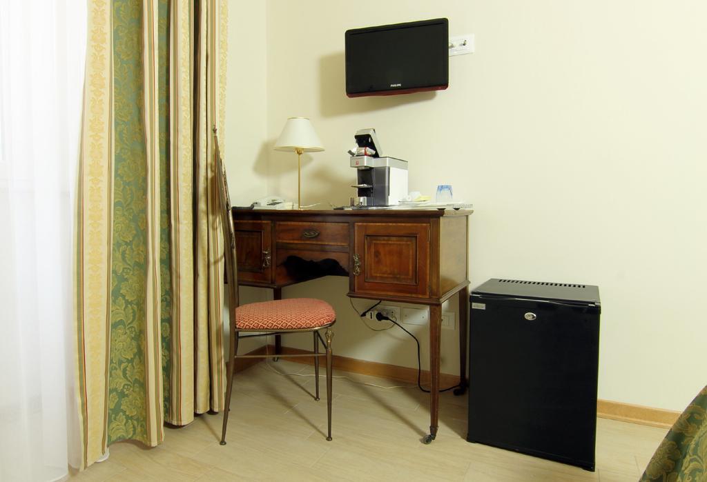 Albergo Al Viale Τεργέστη Εξωτερικό φωτογραφία