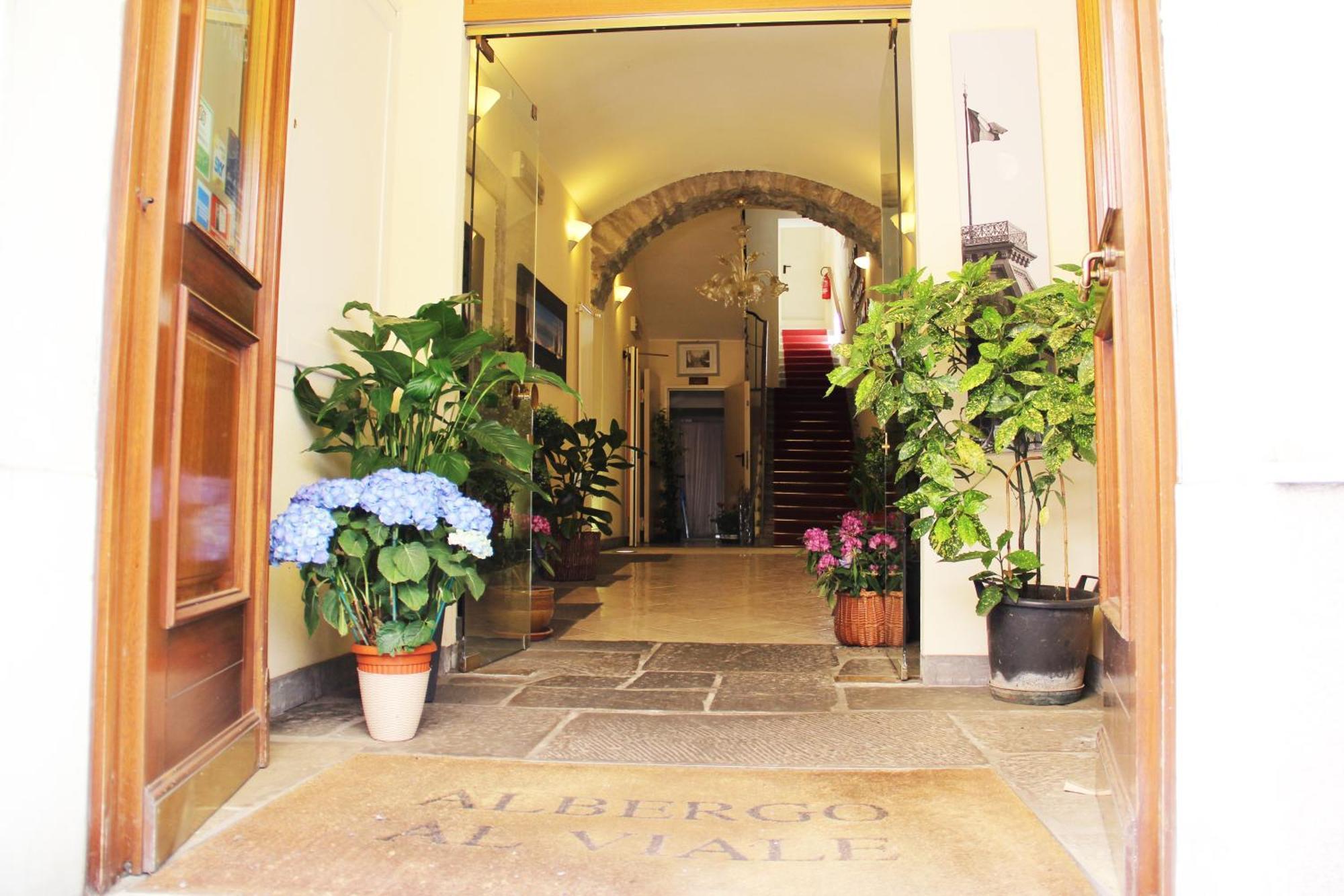 Albergo Al Viale Τεργέστη Εξωτερικό φωτογραφία