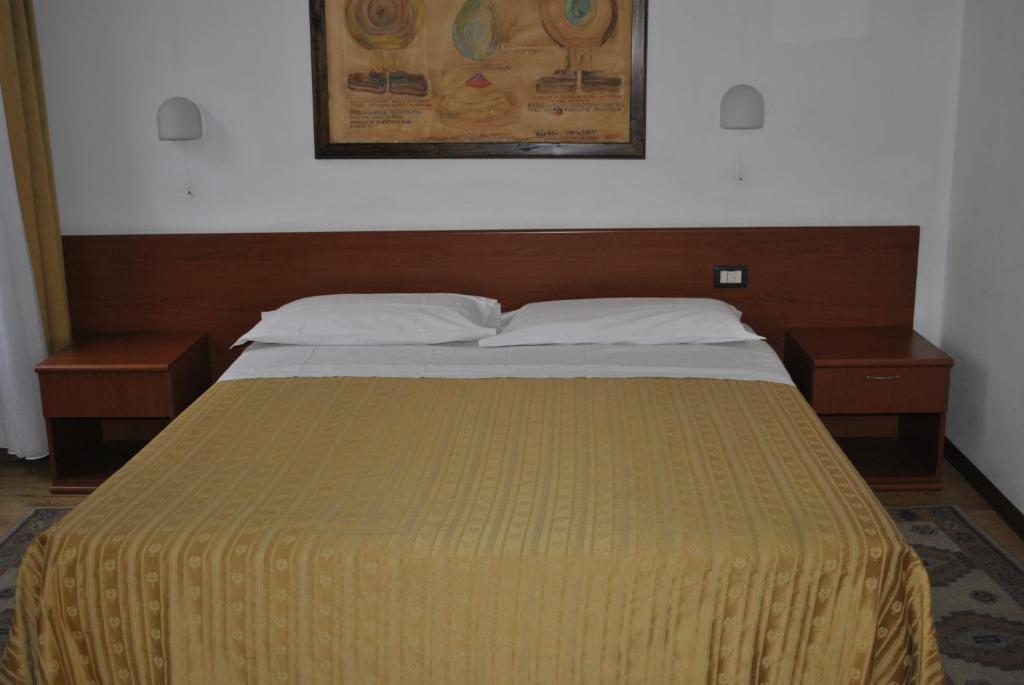 Albergo Al Viale Τεργέστη Δωμάτιο φωτογραφία