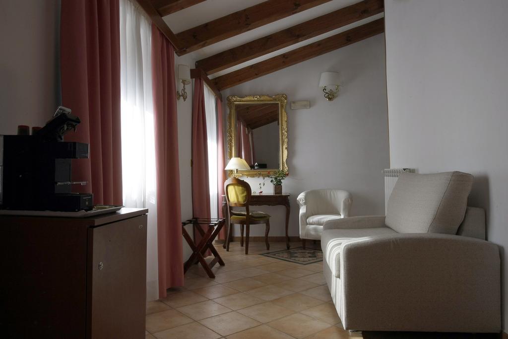 Albergo Al Viale Τεργέστη Εξωτερικό φωτογραφία